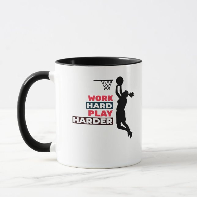 Taza Trabajar duro para jugar tan duro como para que la (Izquierda)