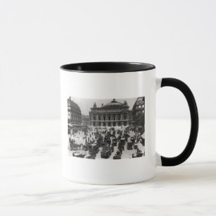 Taza Tráfico delante del teatro de la ópera de París