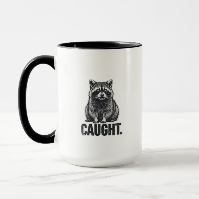 Taza travesura de mapache oscuro (Izquierda)