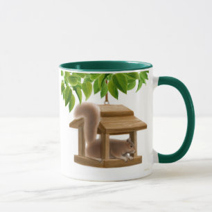 Taza traviesa de la ardilla