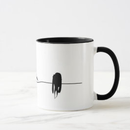 Taza Tres pequeños pájaros que se sientan en un alambre