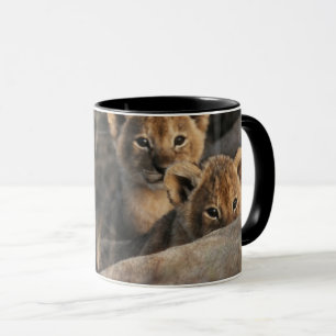Taza Trío de cachorros de león con madre