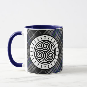 Taza Triskele y Tartán