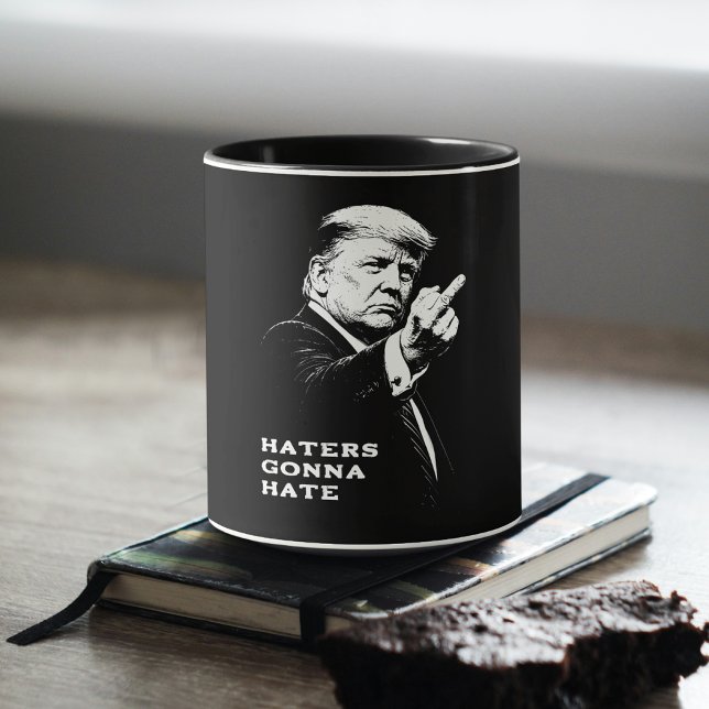 Taza Trump Middle Finger 2026 Meme Funny (Subido por el creador)