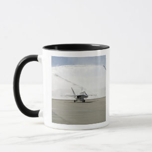 Taza Un avión F-18