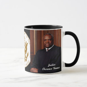 Taza Un Clarence Thomas más joven Y más viejo