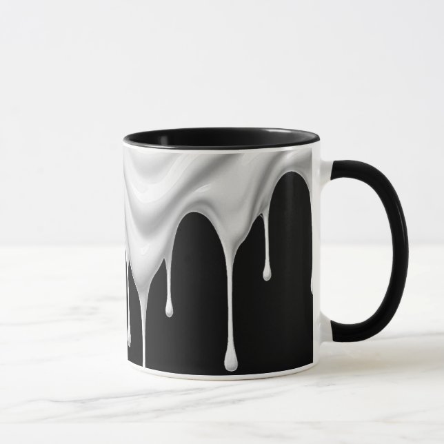 Taza Un effet liquide coulant le long d'un mug. (Derecha)