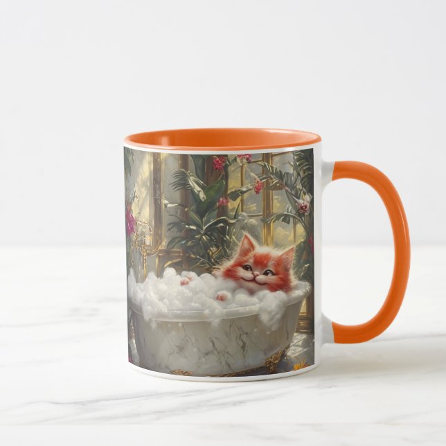 Taza Un Gato De Tabby Agradable Relajándose En Un Lujos (Derecha)