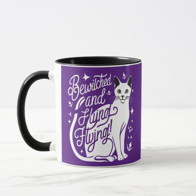 Taza Un gato siamés bienvenido: Una aventura de Hallowe (Izquierda)