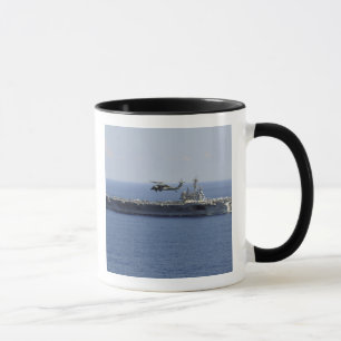 Taza Un helicóptero de MH-60S Seahawk