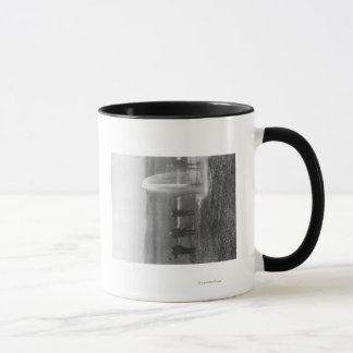 Taza Un pozo flotante en la cuenca del Judith, Montana