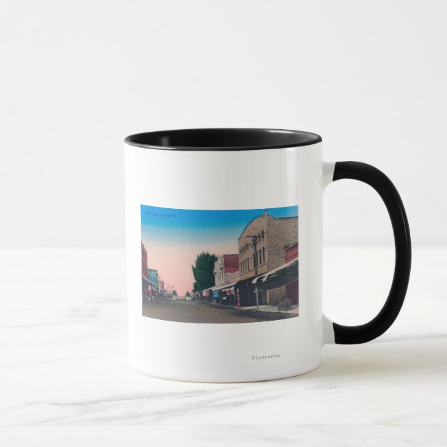Taza Una escena callejeraLemoore, CA (Derecha)
