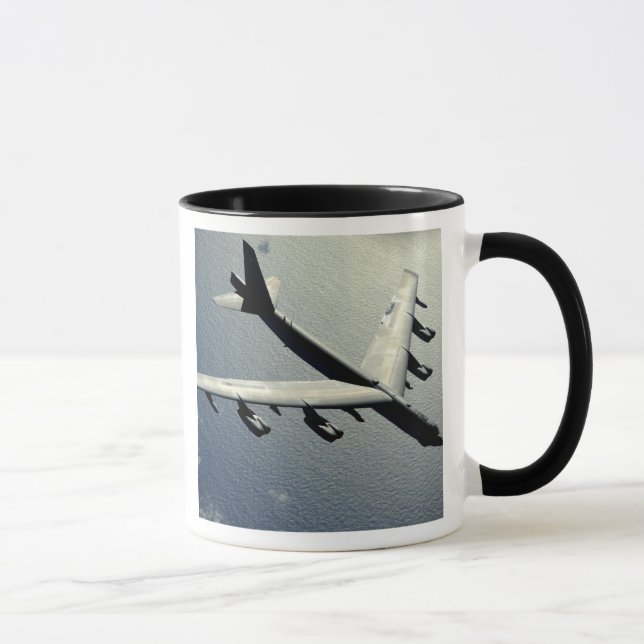 Taza Una Estratorrección B-52 en vuelo (Derecha)