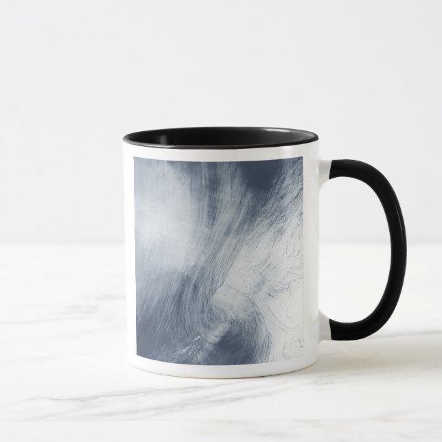 Taza Una gran nube de burbujas serpentea sobre el mar (Derecha)