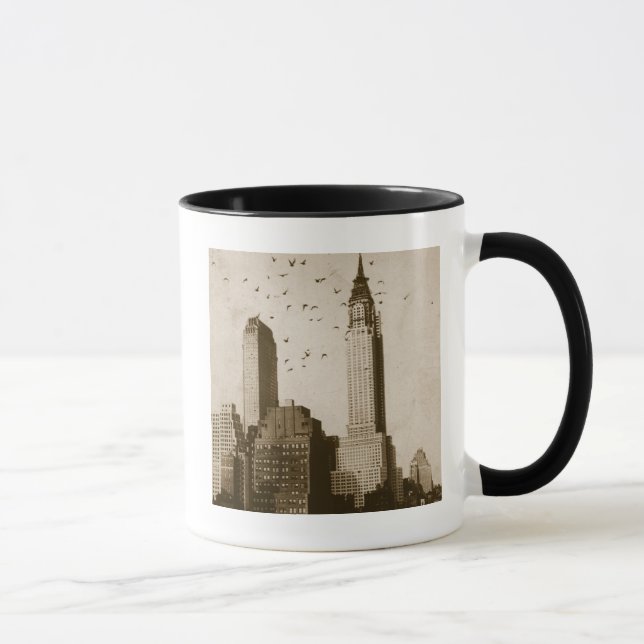 Taza Una multitud de volar de los pájaros (Derecha)