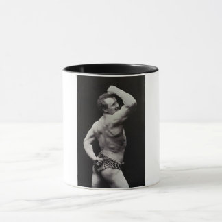 Taza Una nueva pose de los hombres fuertes Eugen Sandow