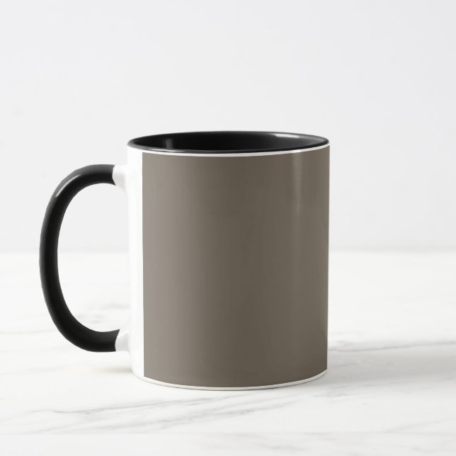 Taza una pared marrón con un reloj en blanco y negro (Izquierda)