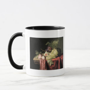 Taza Una vida inmóvil con las uvas, ciruelos