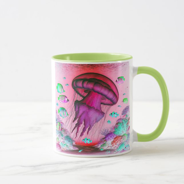 Taza Une méduse dérive lentement vers le large. (Derecha)