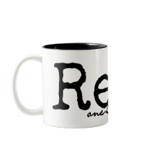 Taza Uno-Dada leída