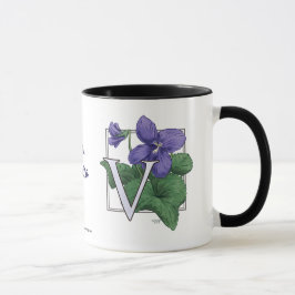 Taza V para el monograma de la flor de las violetas