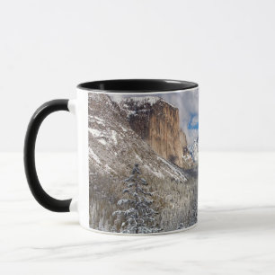Taza Valle de Yosemite en nieve