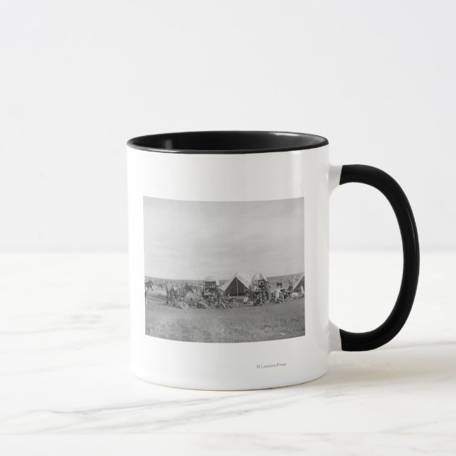 Taza Vaqueros sentados alrededor de Chuckwagon Fotograf (Derecha)