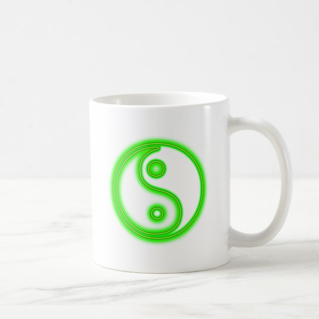 Taza verde de Yin que brilla intensamente Yang (Derecha)