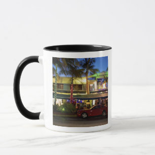 Taza Vida nocturna en Ocean Drive, South Beach, Miami