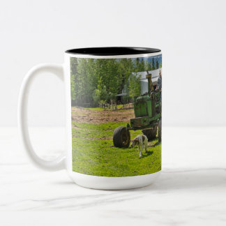 Taza vieja del granjero