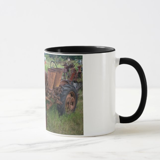 taza vieja del tractor (Derecha)