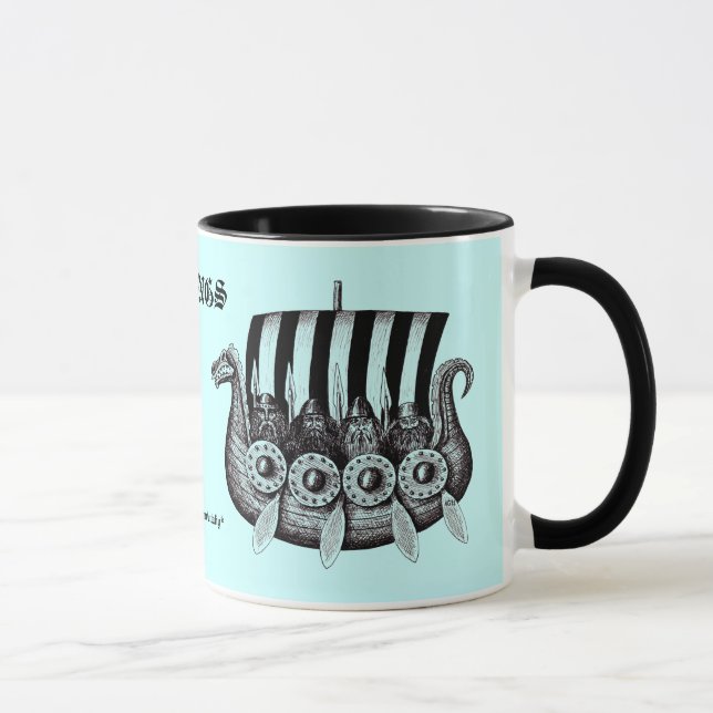 Taza Vikingos en el dibujo blanco y negro de la tinta (Derecha)