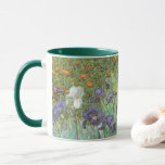 Taza Vincent van Gogh - Irises<br><div class="desc">Irises (1889) de Van Gogh es una pintura vintage post impresionsionismo de arte fino de naturaleza floral. Un grupo de iris morados con barba y una sola flor blanca de iris que crece en un jardín. Fue una de sus primeras pinturas cuando estuvo en el asilo en Saint-Remy-de-Provence. En 1987...</div>
