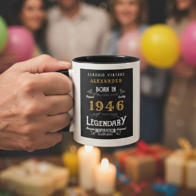 Taza Vintage 1946 80th Birthday Gift Personalized Retro (1946 Personalized mug with blurred background.)