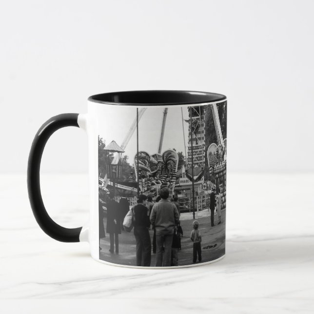 Taza Vintage Austria Viena Prater parque de atracciones (Izquierda)