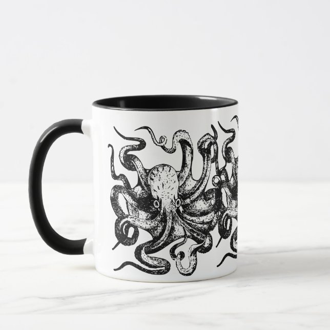 Taza Vintage Black Octopus (Izquierda)