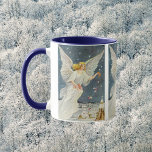 Taza Vintage Christmas Victorian Angel con estrellas Ro<br><div class="desc">Imagen de festividad religiosa de Navidades de ilustracion de época con un ángel victoriano en el cielo nocturno con brillantes estrellas. Esta angélica dama está arrojando flores rosadas en una pequeña ciudad o pueblo en la nieve en invierno.</div>