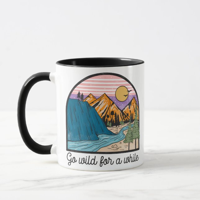 Taza Vintage Mountain Adventure (Izquierda)