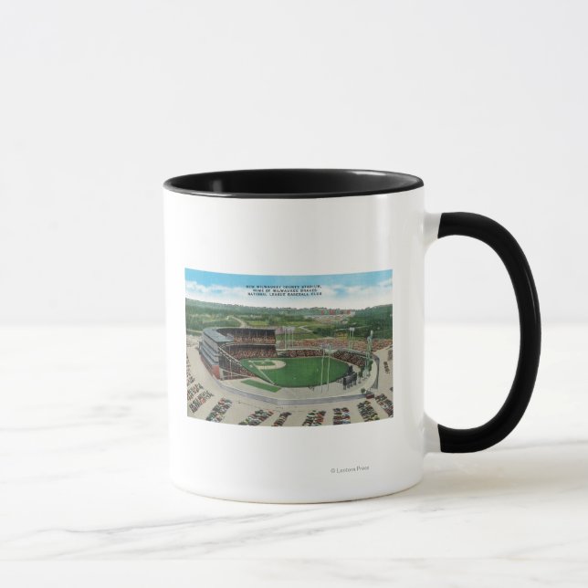 Taza Vista aérea del nuevo estadio del condado de Milwa (Derecha)