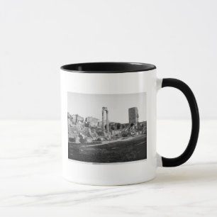 Taza Vista de la antigüedad del teatro