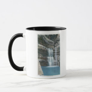 Taza Vista de la cascada de la cortina