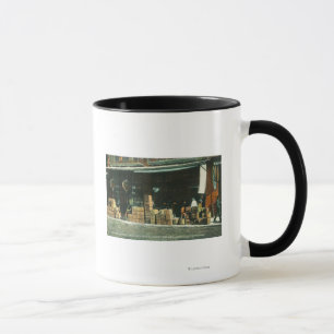 Taza Vista de los nuevos inmigrantes chinos en la vered