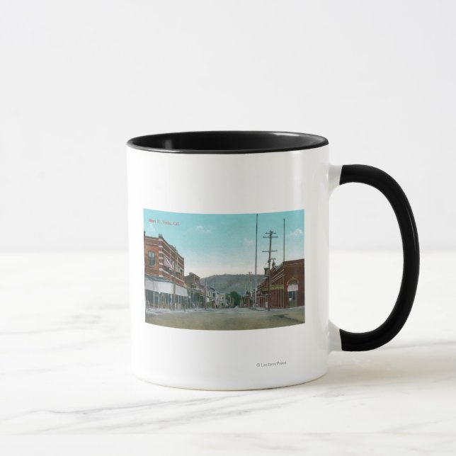 Taza Vista de Miners StreetYreka, CA (Derecha)