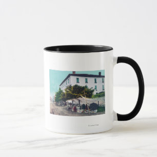 Taza Vista del objeto curioso esquimal VendersSitka, AK