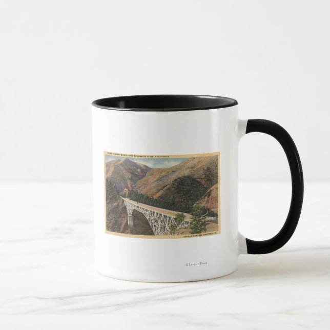 Taza Vista del puente sobre Shasta (Derecha)