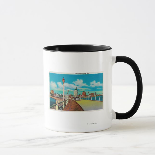 Taza Vista desde el muelle arcoiris, larga playa (Derecha)