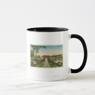 Taza Vista exterior de Hoopes Gardens Club House