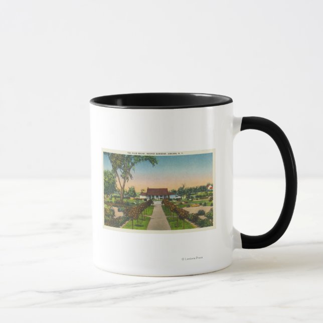Taza Vista exterior de Hoopes Gardens Club House (Derecha)