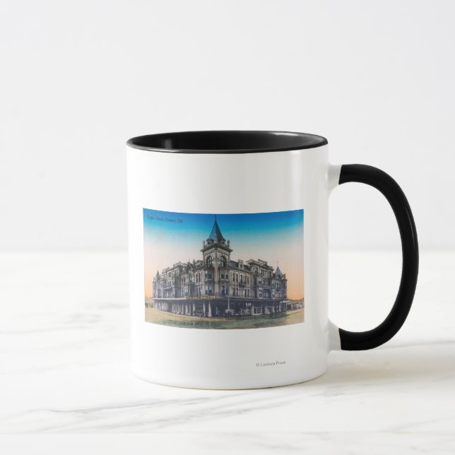 Taza Vista exterior del Hughes HotelFresno, CA (Derecha)
