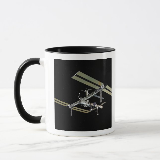 Taza Vista generada por computadora 23 (Izquierda)